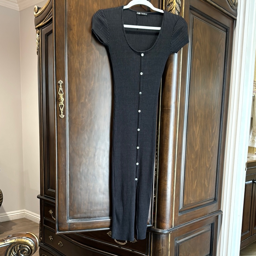 Zara Black Ribbed Button-Down Dress size s